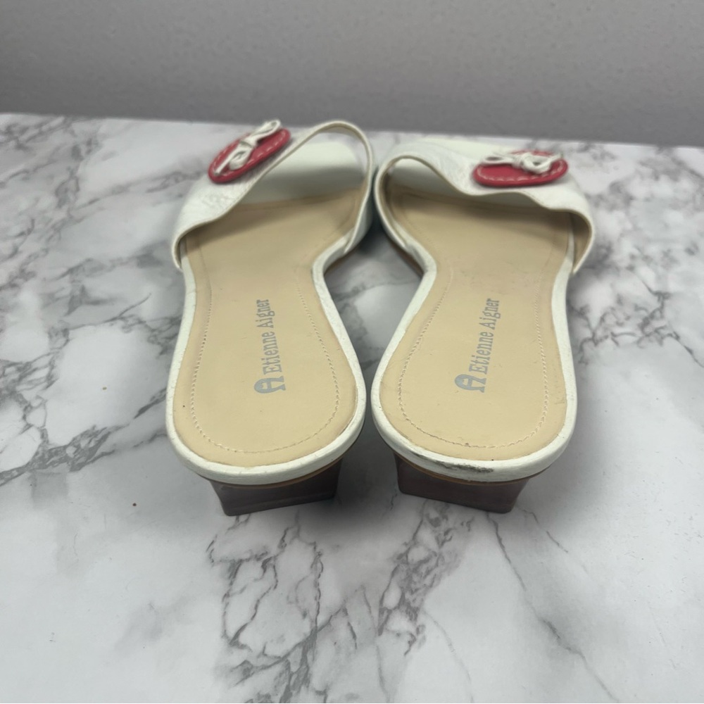 Y2k Etienne Aigner E-SAGAN White, Pink Button Stacked Wood Heel Sandals Size 7 - Picture 3 of 7